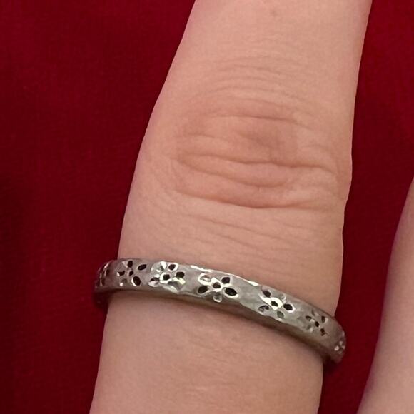 Vintage Jewelry - Vintage sterling silver ring